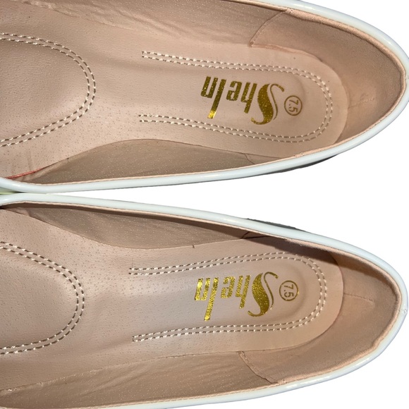 White Glossy Pointed Toe Flats - Picture 4 of 5